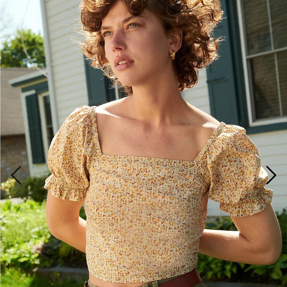 Madewell puff sleeves crop top
